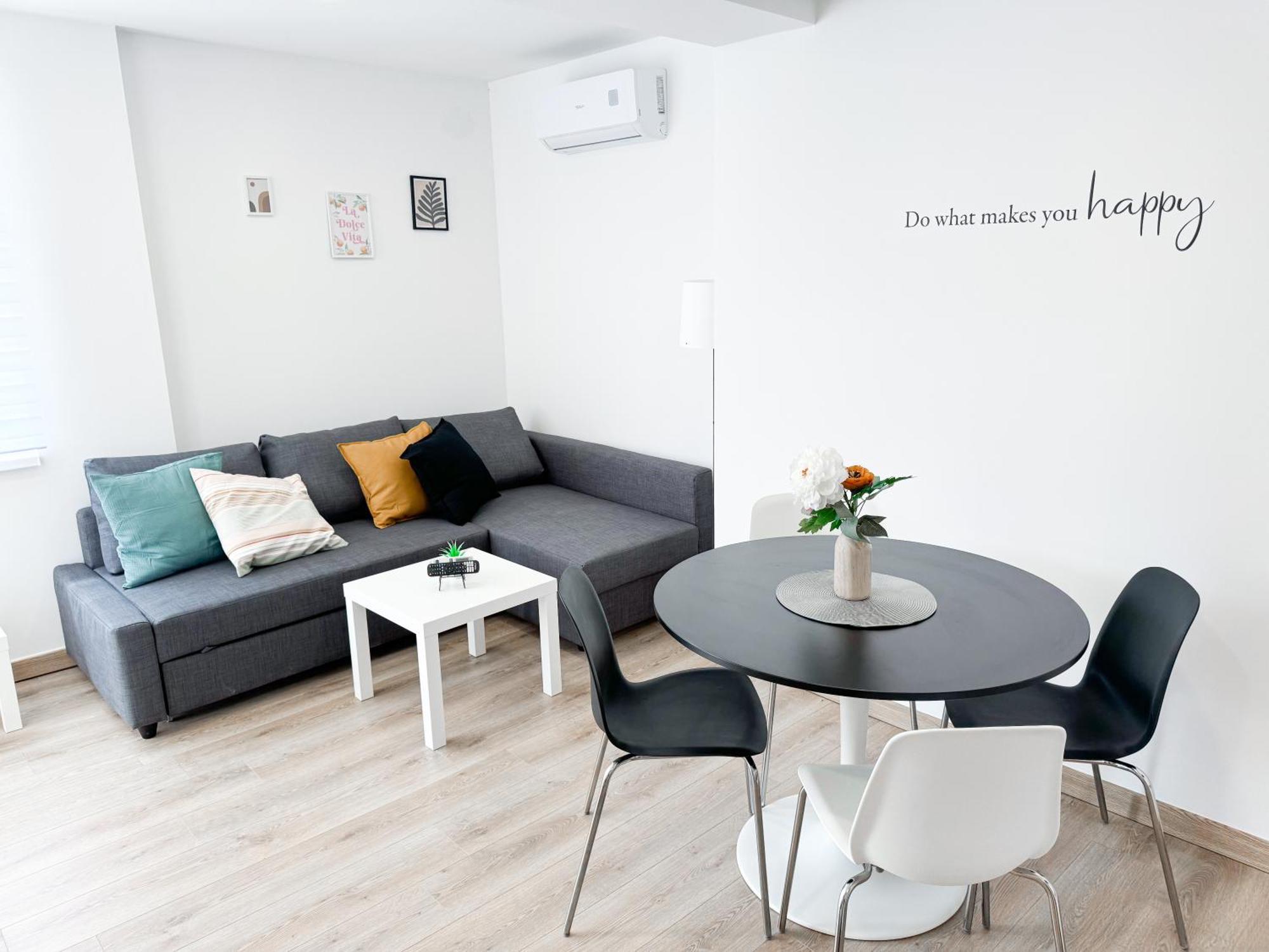 The Pinot'S Apartments Koper Exterior foto
